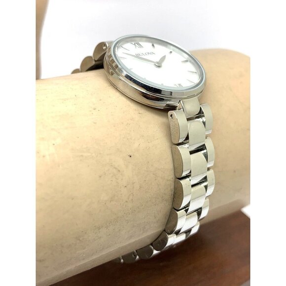 Bulova Women's Watch 96L229 Quartz White Dial Mother of Pearl Petite 27m… - Picture 9 of 12